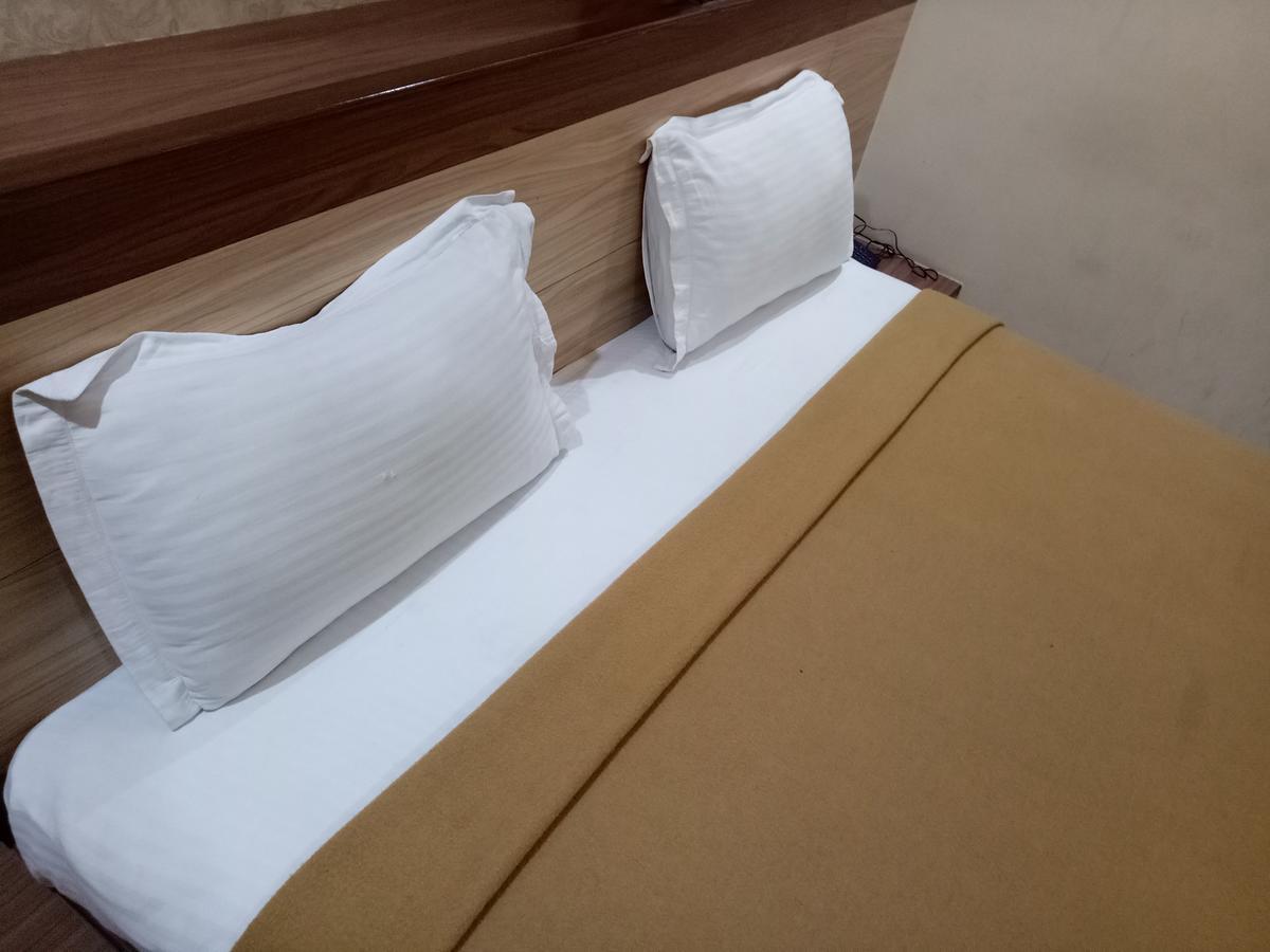Hotel Deccan Park ไฮเดอราบัด ภายนอก รูปภาพ