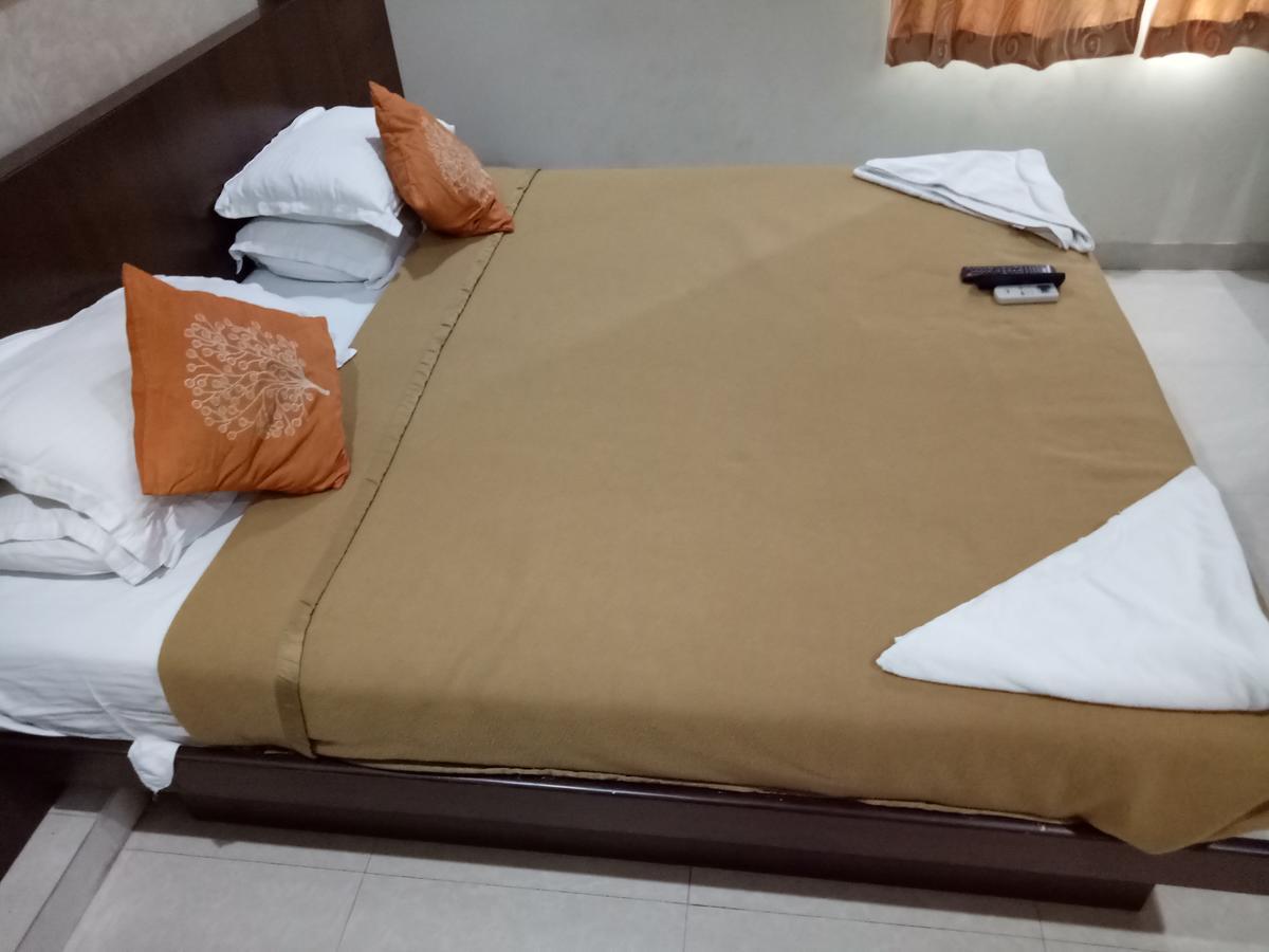 Hotel Deccan Park ไฮเดอราบัด ภายนอก รูปภาพ